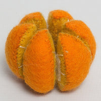 Papoose Felt Food //  Apple + Orange Segmented